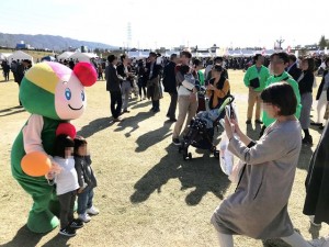 181117_ゆるキャラＧＰ（チャーミン）jpg