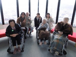 19123_大津プリンスホテルにランチに外出していただきました。（チャーム京都音羽） (2)