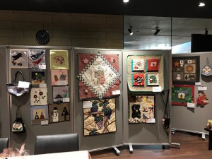 190411_ご入居者様のパッチワーク個展（チャームヒルズ豊中旭ヶ丘）