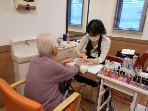 190301_訪問ネイル（チャームスイート宝塚売布）