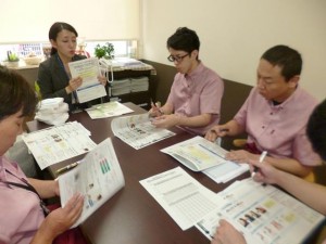 190626_ユニ・チャーム様によるスタッフ勉強会（チャームやまとこおりやま）