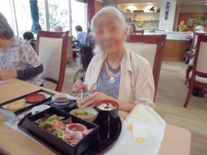 190718_ＣＳランチ「千成の仕出し御膳」（チャームスイート緑地公園）