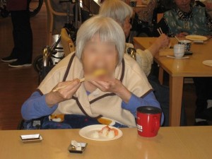 190820_イベント昼食「にぎり寿司」（チャームスイート京都桂川）