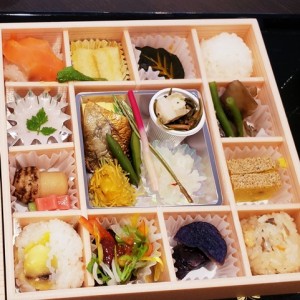 191022_季節のお弁当（秋彩弁当）（チャームスイート仁川）