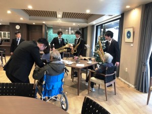 191221_クリスマスコンサート(山手町)