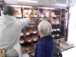 200225_パン屋さん訪問販売(チャームスイート洗足池)