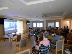 200405_映画鑑賞会（チャームスイート洗足池）