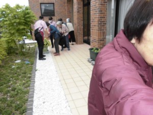 200420_中庭開放（チャームスイート宝塚中山）